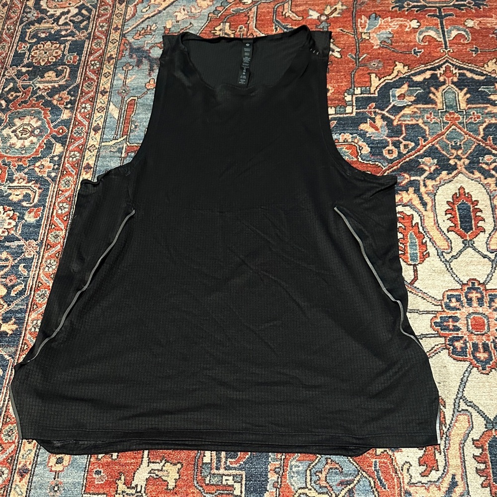 Lululemon men’s athletic tank top size small
